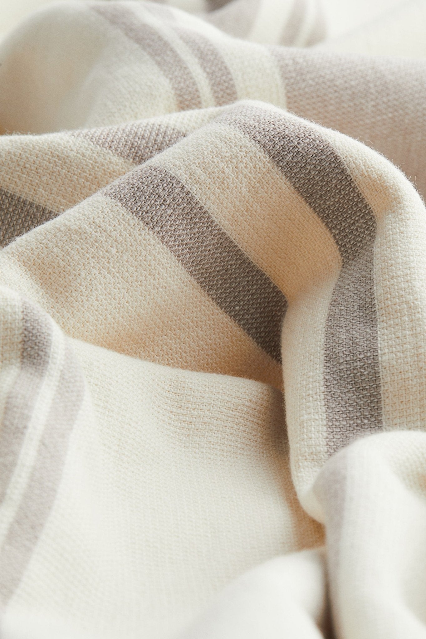 Striped Bath Towel – Soft Organic Cotton Hammam - Style Towel with Fringe - Nssoma
