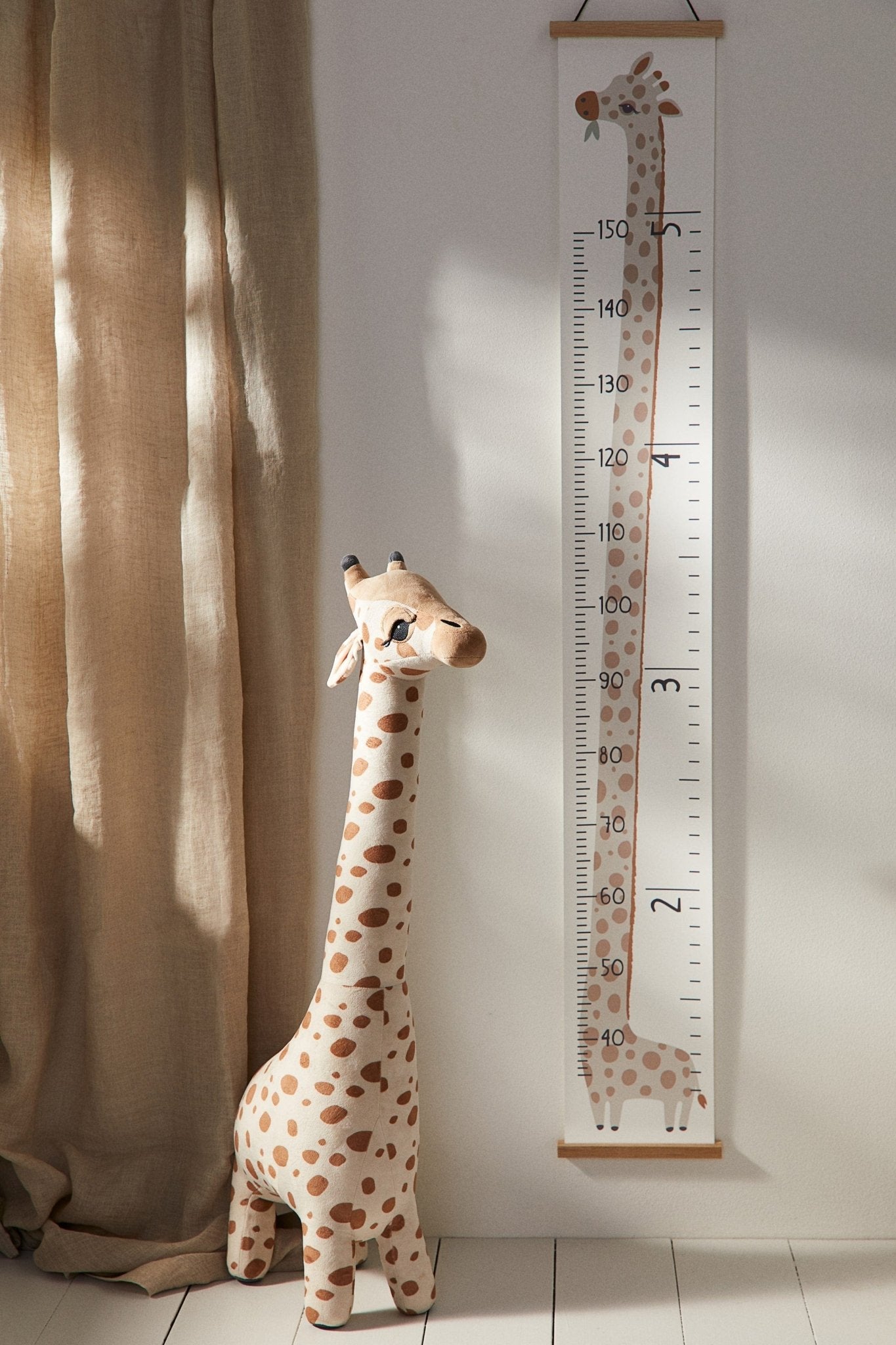 Large Giraffe Plush Toy – Soft Standing Stuffed Animal for Kids - Nssoma
